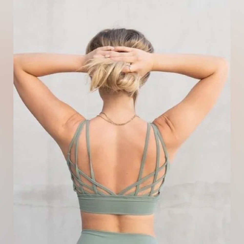 Buffbunny Monarch Sports Bra in Agave Green M